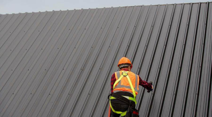Professional gutter cleaning in Mound City, SD